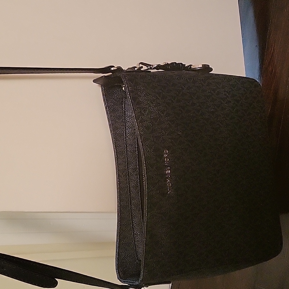 Purse - Picture 8 of 10